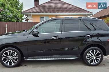 Внедорожник / Кроссовер Mercedes-Benz GLE-Class 2016 в 