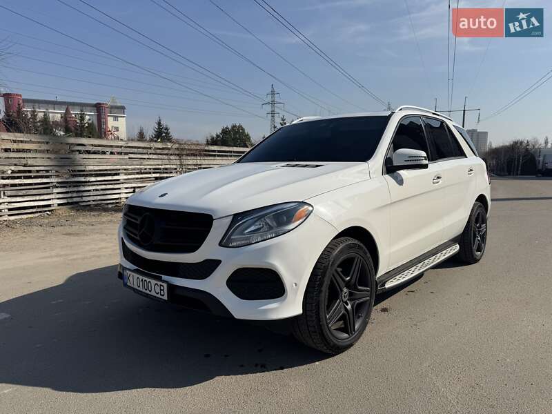 Внедорожник / Кроссовер Mercedes-Benz GLE-Class 2017 в 