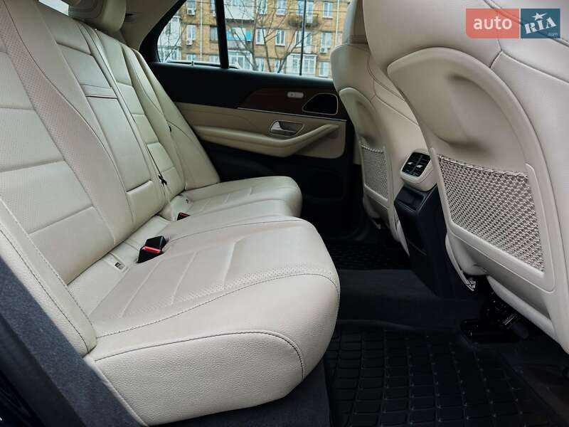 Позашляховик / Кросовер Mercedes-Benz GLE-Class 2019 в Києві