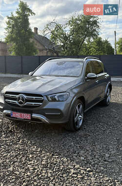 Позашляховик / Кросовер Mercedes-Benz GLE-Class 2020 в 
