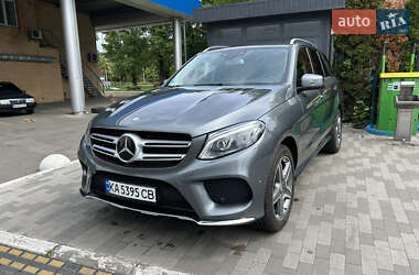 Внедорожник / Кроссовер Mercedes-Benz GLE-Class 2017 в 