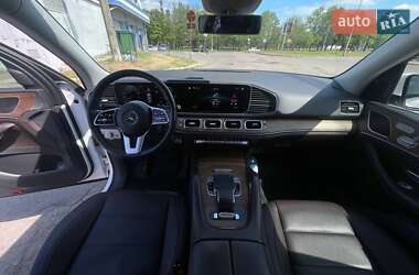 Позашляховик / Кросовер Mercedes-Benz GLE-Class 2019 в 