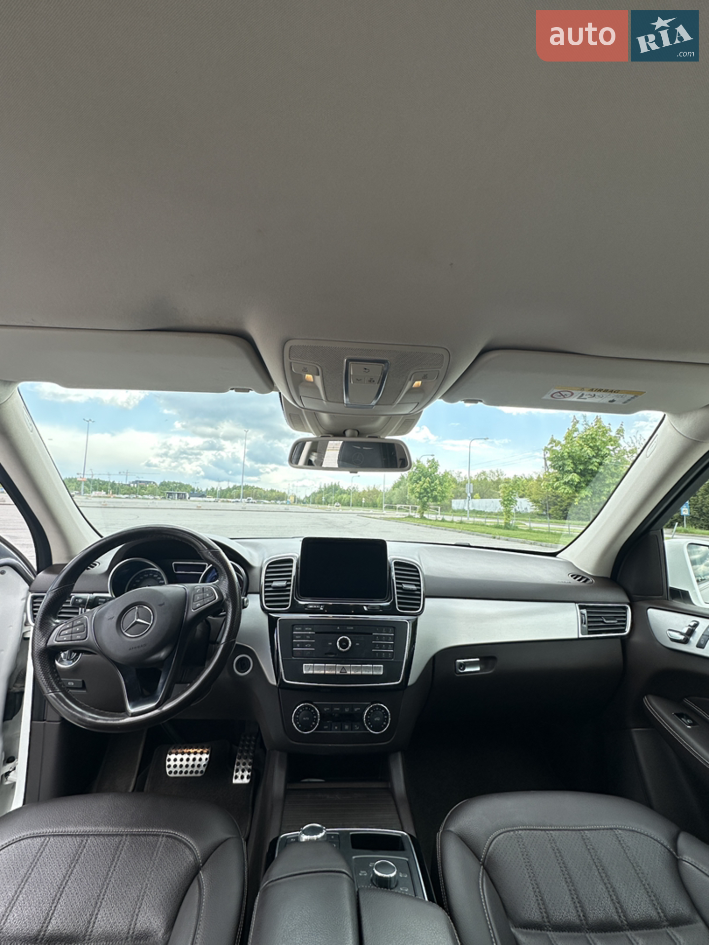2016 Mercedes-Benz GLE - мініатюра 29