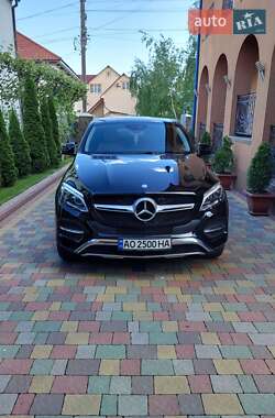 Позашляховик / Кросовер Mercedes-Benz GLE-Class 2016 в 