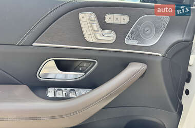 Позашляховик / Кросовер Mercedes-Benz GLE-Class 2020 в 