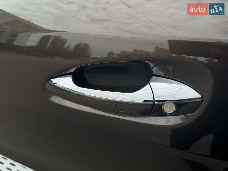 Позашляховик / Кросовер Mercedes-Benz GLE-Class 2015 в Ужгороді