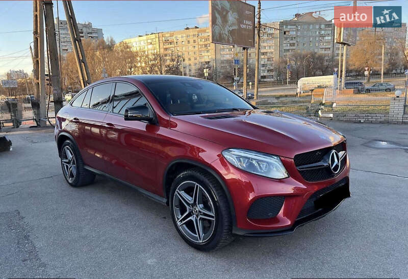 Внедорожник / Кроссовер Mercedes-Benz GLE-Class 2017 в Овидиополе