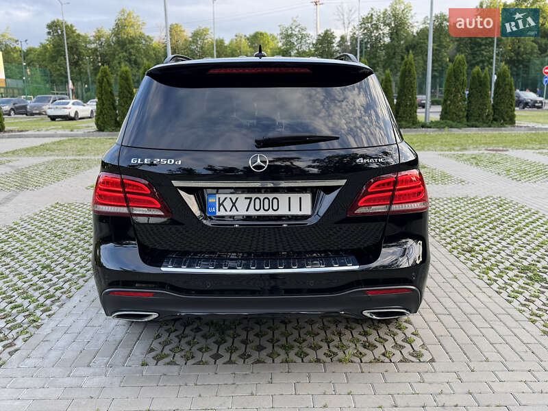 Позашляховик / Кросовер Mercedes-Benz GLE-Class 2018 в Харкові