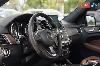 Внедорожник / Кроссовер Mercedes-Benz GLE-Class 2018 в 
