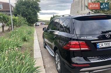 Позашляховик / Кросовер Mercedes-Benz GLE-Class 2016 в 