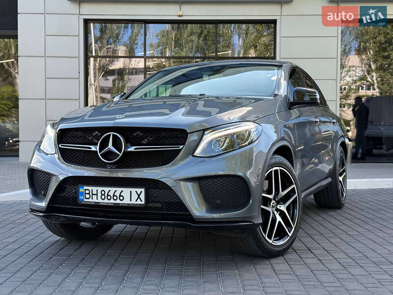 Позашляховик / Кросовер Mercedes-Benz GLE-Class 2017 в 