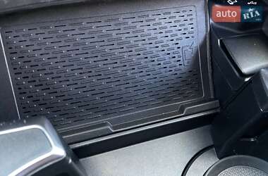 Внедорожник / Кроссовер Mercedes-Benz GLE-Class 2019 в 