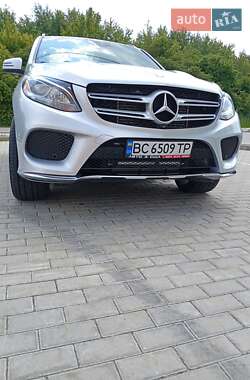 Внедорожник / Кроссовер Mercedes-Benz GLE-Class 2015 в 