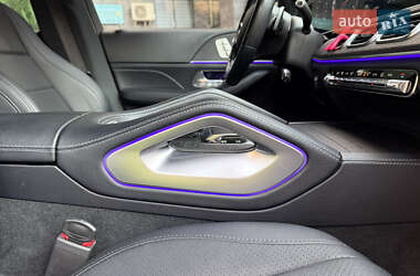 Внедорожник / Кроссовер Mercedes-Benz GLE-Class 2020 в 