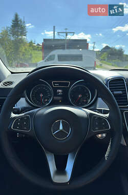 Внедорожник / Кроссовер Mercedes-Benz GLE-Class 2017 в 