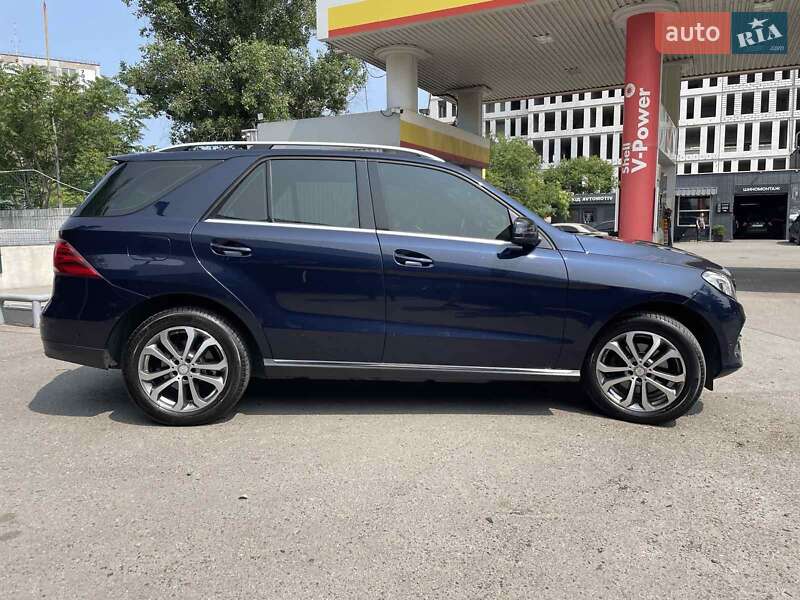 Внедорожник / Кроссовер Mercedes-Benz GLE-Class 2016 в Днепре