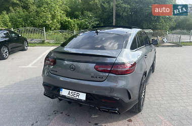 Внедорожник / Кроссовер Mercedes-Benz GLE-Class 2016 в 