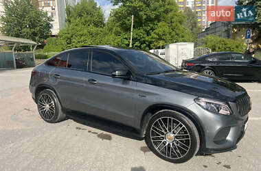 Внедорожник / Кроссовер Mercedes-Benz GLE-Class 2016 в 