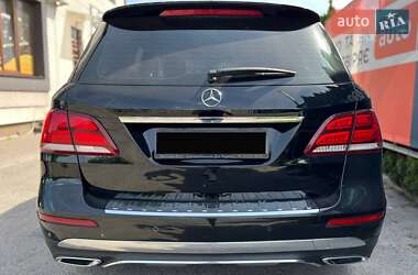 Внедорожник / Кроссовер Mercedes-Benz GLE-Class 2016 в 