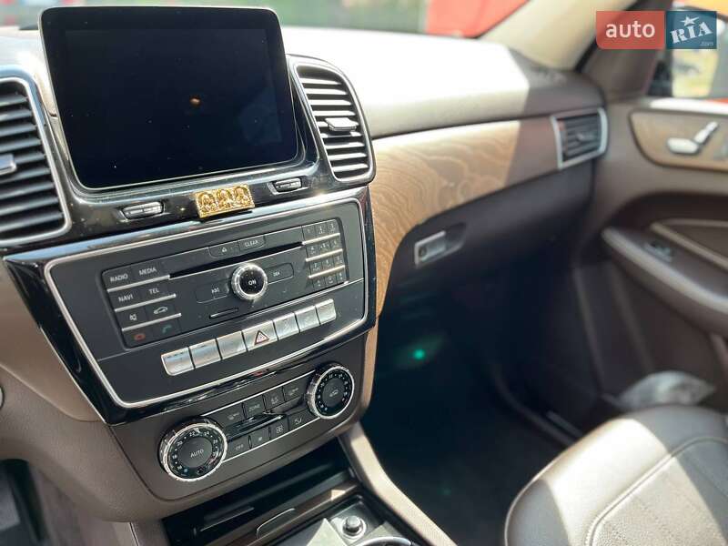 Внедорожник / Кроссовер Mercedes-Benz GLE-Class 2016 в Виннице