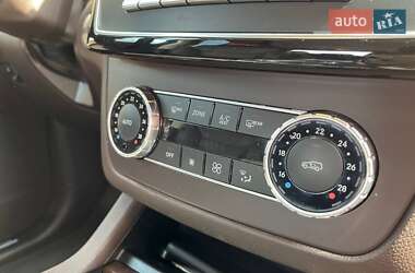 Внедорожник / Кроссовер Mercedes-Benz GLE-Class 2016 в 