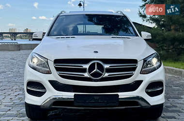 Внедорожник / Кроссовер Mercedes-Benz GLE-Class 2018 в 