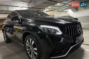 Внедорожник / Кроссовер Mercedes-Benz GLE-Class 2015 в 
