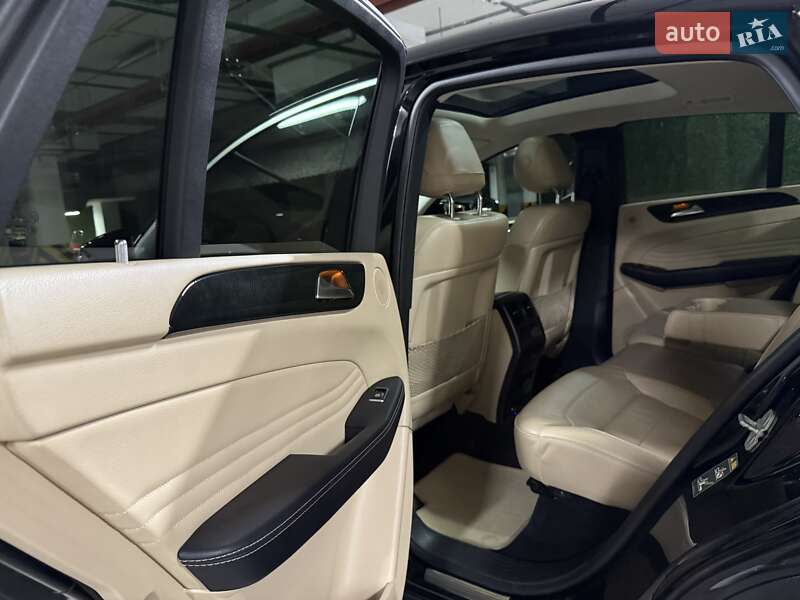 Позашляховик / Кросовер Mercedes-Benz GLE-Class 2015 в Києві
