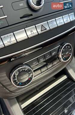 Внедорожник / Кроссовер Mercedes-Benz GLE-Class 2015 в 