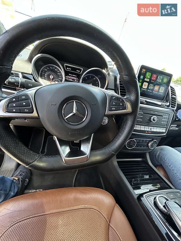 Внедорожник / Кроссовер Mercedes-Benz GLE-Class 2015 в Киеве