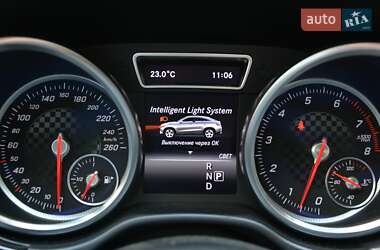 Позашляховик / Кросовер Mercedes-Benz GLE-Class 2016 в 