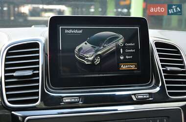 Позашляховик / Кросовер Mercedes-Benz GLE-Class 2016 в 