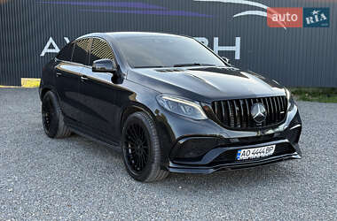 Позашляховик / Кросовер Mercedes-Benz GLE-Class 2016 в 