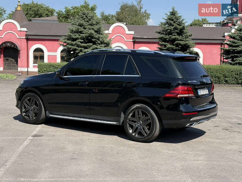 Внедорожник / Кроссовер Mercedes-Benz GLE-Class 2016 в Днепре