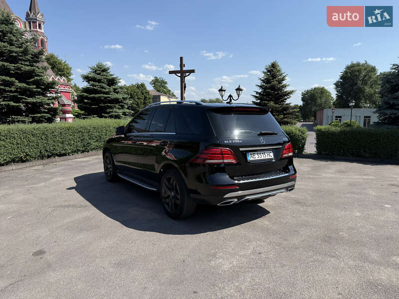 Внедорожник / Кроссовер Mercedes-Benz GLE-Class 2016 в Днепре