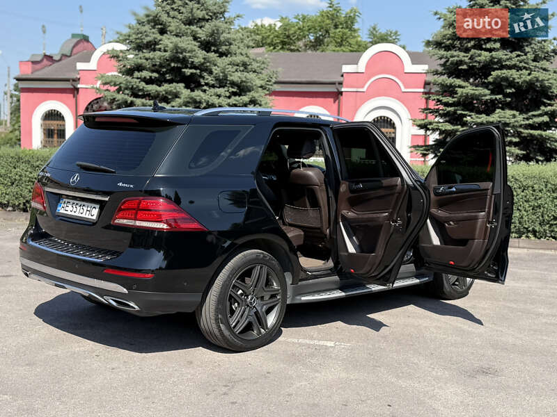 Внедорожник / Кроссовер Mercedes-Benz GLE-Class 2016 в Днепре