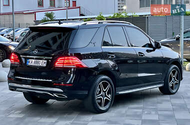 Внедорожник / Кроссовер Mercedes-Benz GLE-Class 2015 в 