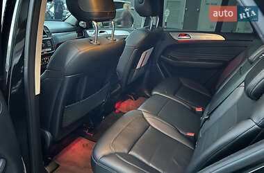 Внедорожник / Кроссовер Mercedes-Benz GLE-Class 2015 в 