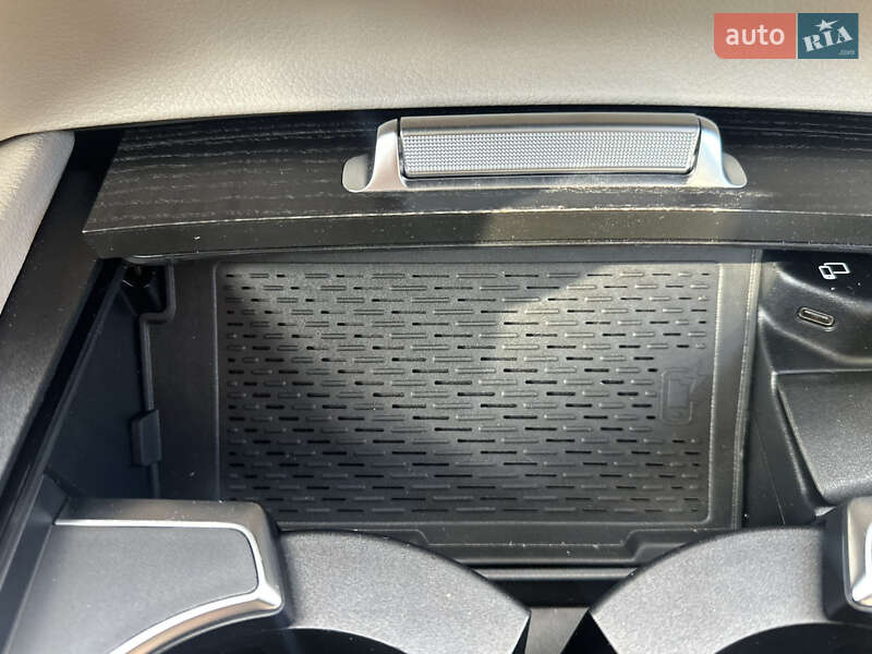 Внедорожник / Кроссовер Mercedes-Benz GLE-Class 2020 в Киеве фото 17 Внедорожник / Кроссовер Mercedes-Benz GLE-Class 2020 в Киеве