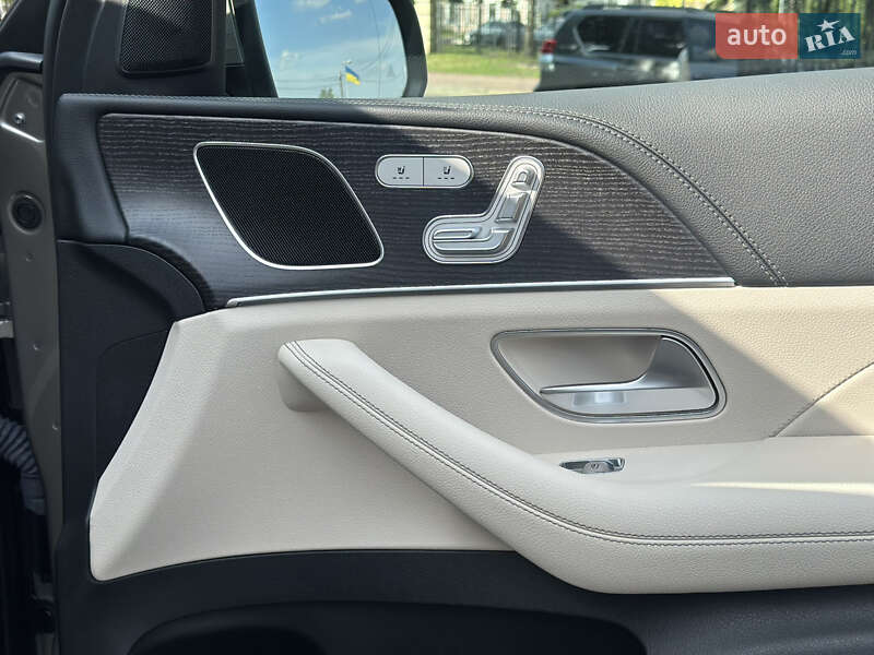 Внедорожник / Кроссовер Mercedes-Benz GLE-Class 2020 в Киеве фото 19 Внедорожник / Кроссовер Mercedes-Benz GLE-Class 2020 в Киеве