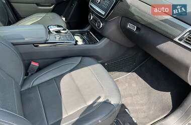 Внедорожник / Кроссовер Mercedes-Benz GLE-Class 2016 в 