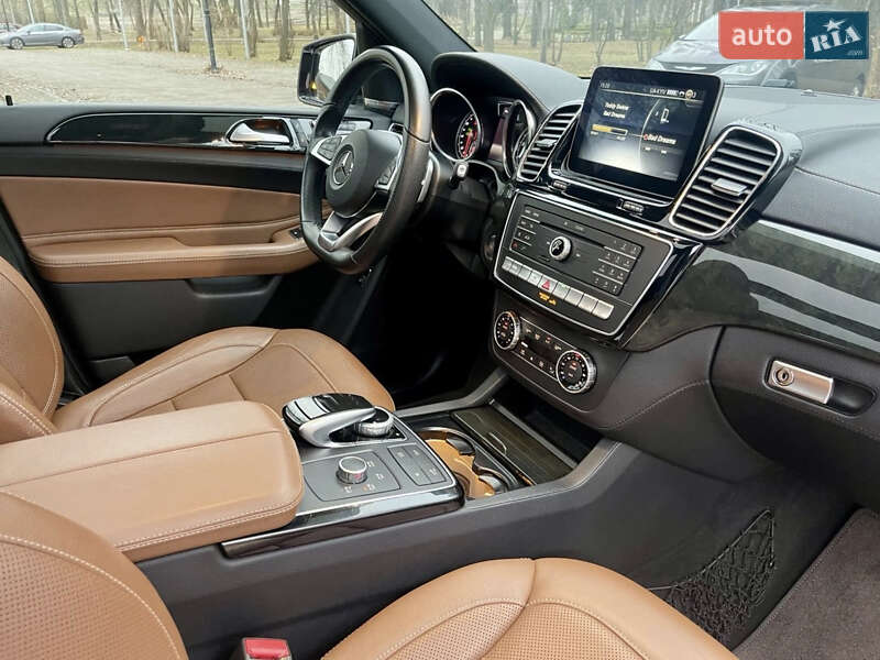 Внедорожник / Кроссовер Mercedes-Benz GLE-Class 2017 в Киеве