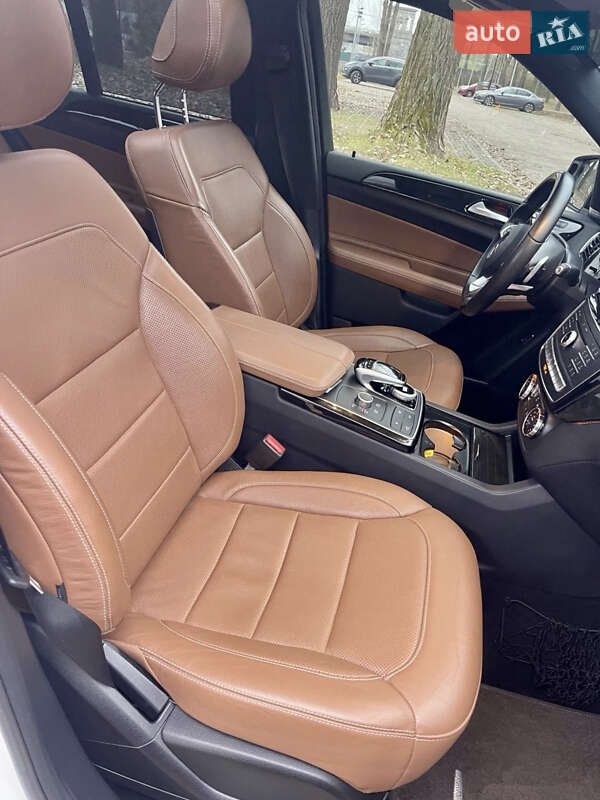 Внедорожник / Кроссовер Mercedes-Benz GLE-Class 2017 в Киеве