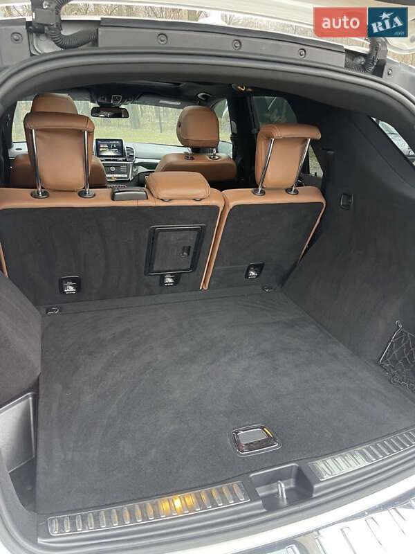 Внедорожник / Кроссовер Mercedes-Benz GLE-Class 2017 в Киеве