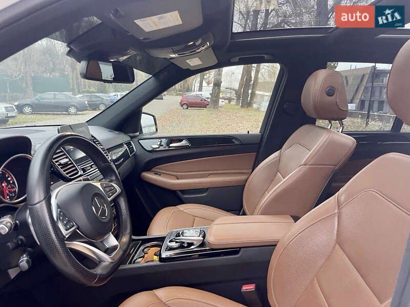 Внедорожник / Кроссовер Mercedes-Benz GLE-Class 2017 в Киеве