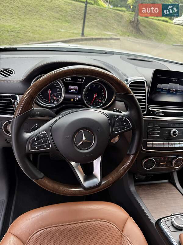 Внедорожник / Кроссовер Mercedes-Benz GLE-Class 2018 в Киеве