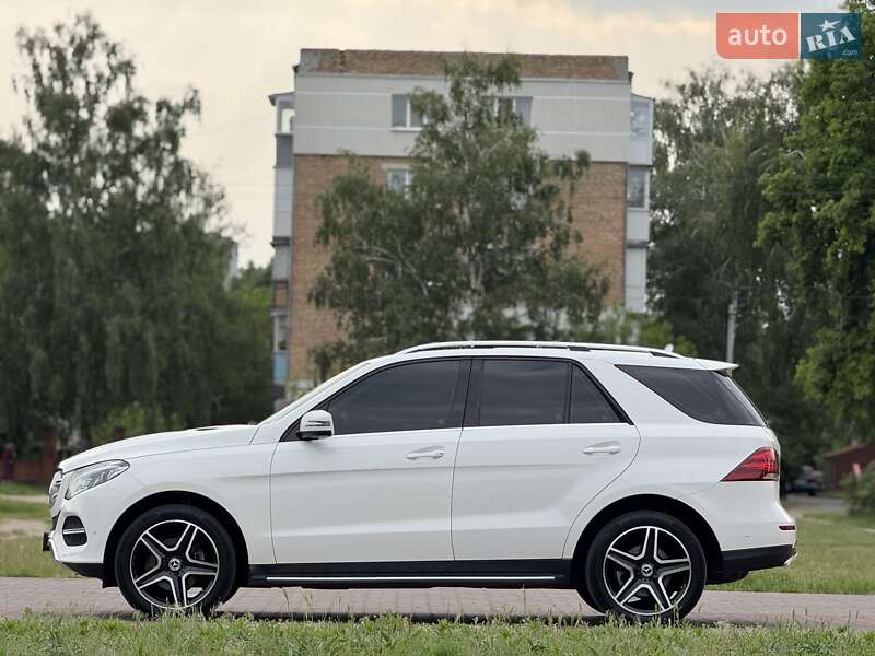 Внедорожник / Кроссовер Mercedes-Benz GLE-Class 2016 в Киеве