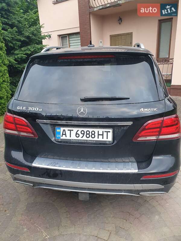 Внедорожник / Кроссовер Mercedes-Benz GLE-Class 2015 в Ивано-Франковске
