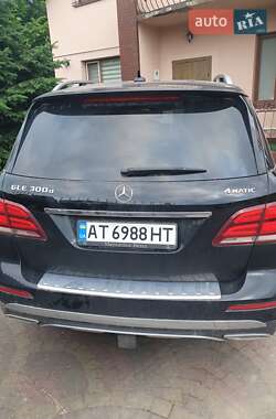 Внедорожник / Кроссовер Mercedes-Benz GLE-Class 2015 в 