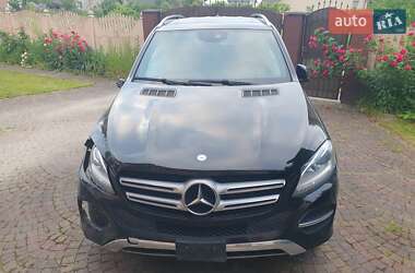Внедорожник / Кроссовер Mercedes-Benz GLE-Class 2015 в 